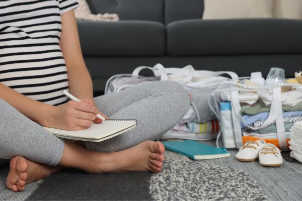 hospital bag checklist for mom and baby