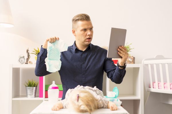 How to change a newborn diaper