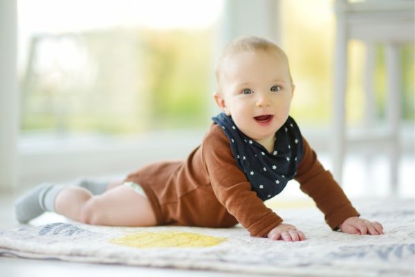 baby tummy time activities