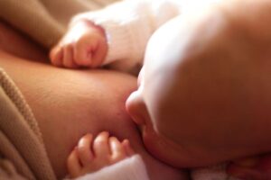 Breastfeeding Positions for Newborns: How to Find the Best Fit